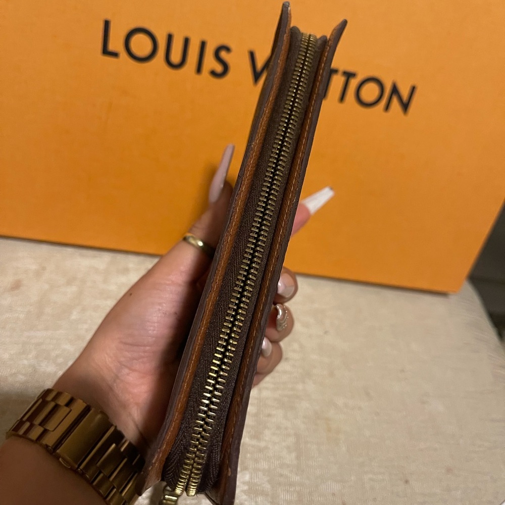 Louis Vuitton Porte Monnaie zippy long wallet - Picture 8 of 9